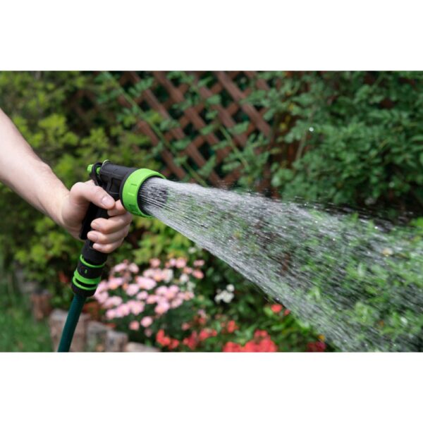Spray Nozzle in use