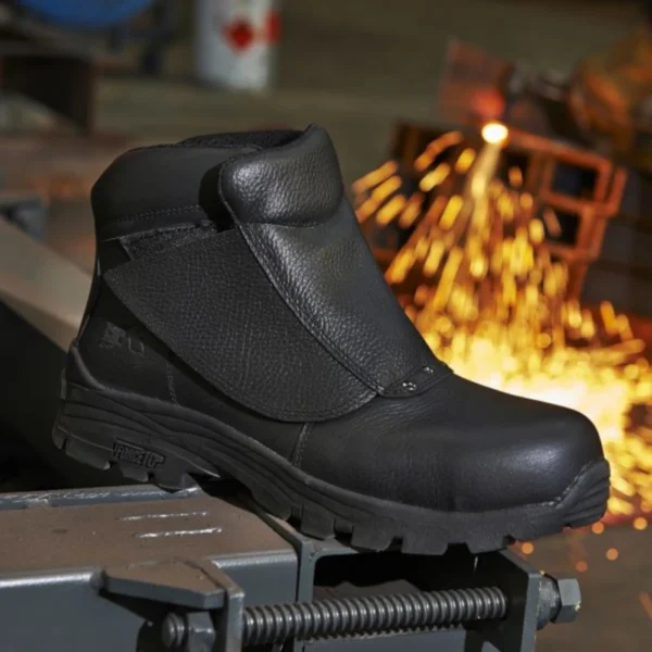 Rock fall RF5000 Spark Safety Boot S3 in use