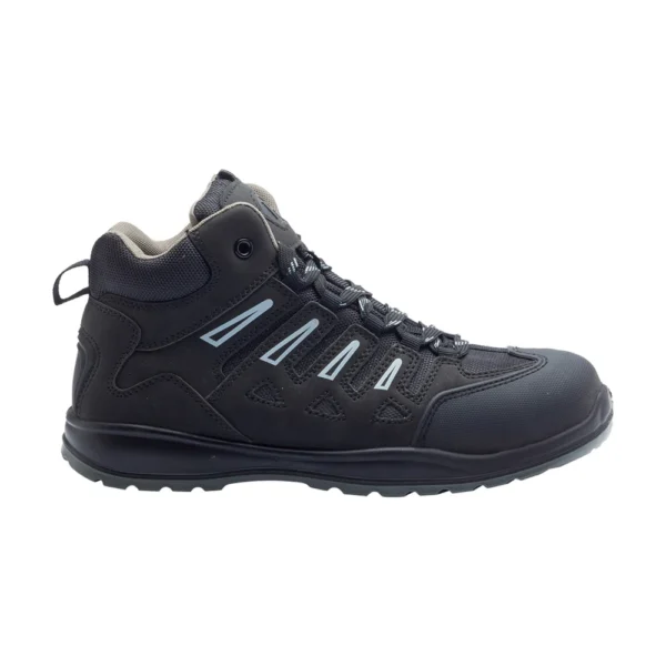 Blackrock Clayton Safety Hiker S3 outside