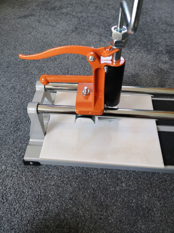 TAC284203 3in1 tile cutter in use 1